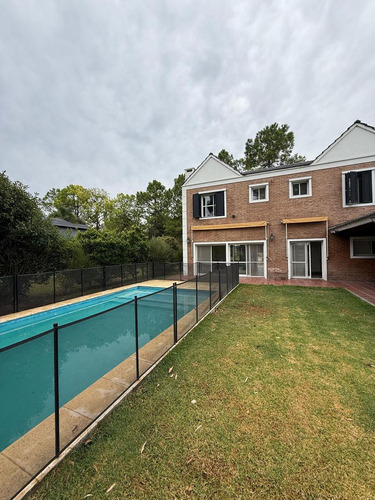 Casa En Alquiler/venta 5amb - Country Club Venado 2
