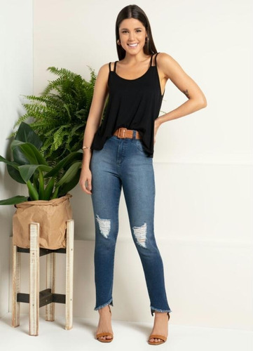 Imagem 5 de 5 de Blusa Feminina Alças Duplas Soltinha Com Decote Redondo