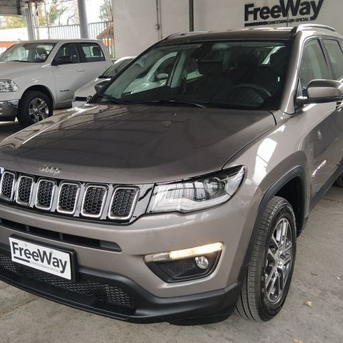 Imagen 14 de 15 de Jeep Compass Sport 1.3t At6