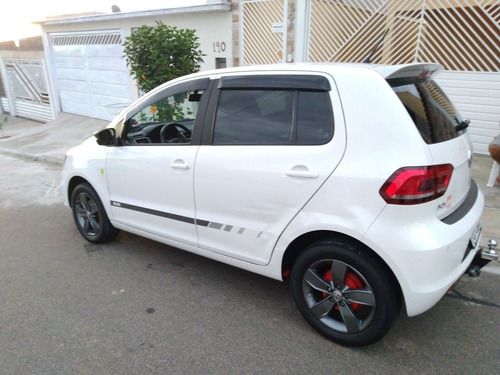 Volkswagen Fox 1.6 Run Total Flex 5p 2017