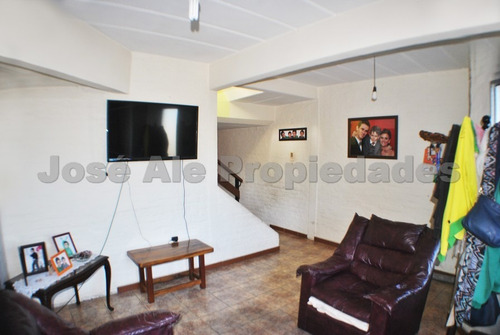Imagen 4 de 12 de En Venta Vivienda De 3 Dormitorios Colonia Del Sacramento