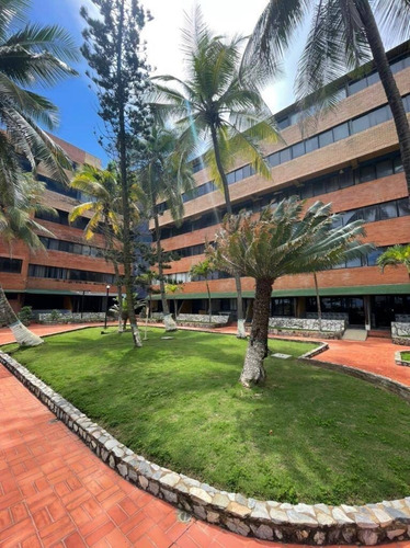 Imagen 1 de 25 de Liliana Martinez Remax Apartamento Residencias Nautilus Palace, Tucacas Cd 10458