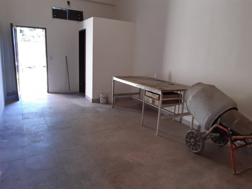 Imagen 4 de 7 de Locales En Alquiler En Polvorines