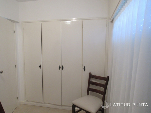Apartamento En Península- Ref: 826