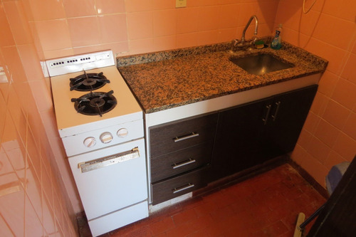 Imagen 8 de 9 de Monoambiente Centrico En Buen Estado-gas Natural-40.000 Usd