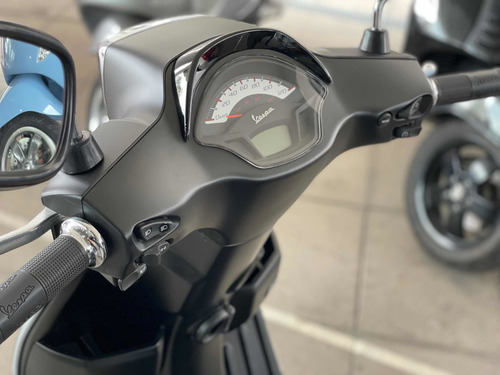 Imagen 5 de 17 de Vespa Sxl 150 Cc