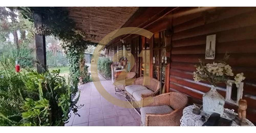 Oportunidad Venta De Campo, Viñedos - Curacaví