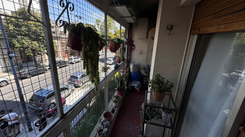 Venta Flores Departamento 3 Amb Frente Cochera
