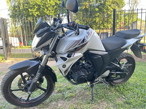 Yamaha Fz S Fi. Poco Uso