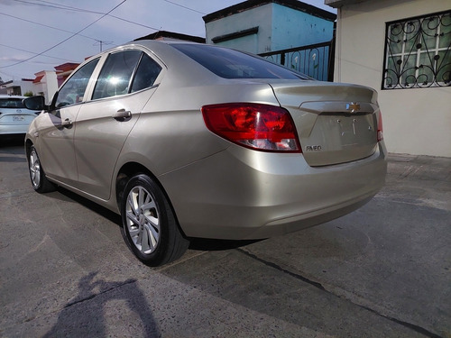Imagen 4 de 15 de Chevrolet Aveo 2018 1.6 Lt At