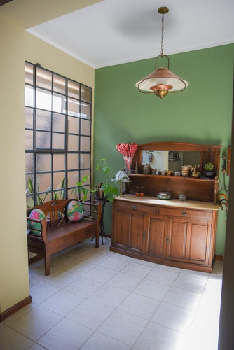 Imagen 7 de 30 de Casa Cuatro Dormitorios Barrio Saladillo, Rosario.