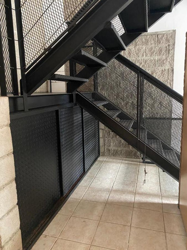 Casa Chalet En Venta Ubicado En Boulogne, San Isidro, G.b.a. Zona Norte
