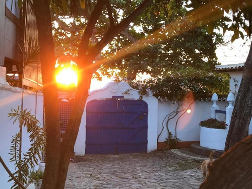 Venta De Posada En Buzios Playa Los Ossos Frente Al Mar