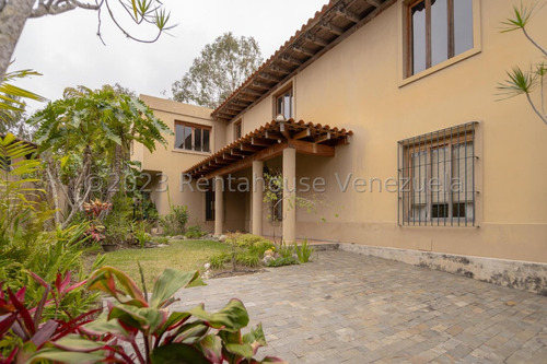Hermosa Casa Con Terraza Y Jardin Los Naranjos Del Cafetal 23-27634ar