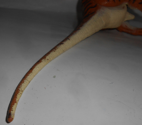 Velociraptor Dinosaurio Jurassic The Lost World Attack Road (Usado)