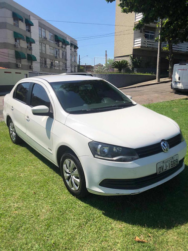 Volkswagen Voyage 1.0 Trend Tec Total Flex 4p