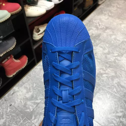 adidas Superstar Azul Hombre Look Trendy sin intereses