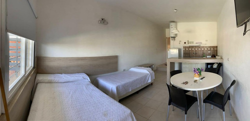Complejo De Departamentos En Villa Sta. Cruz Del Lago · A 15 Minutos De Carlos Paz · Pileta · Hermosa Vista