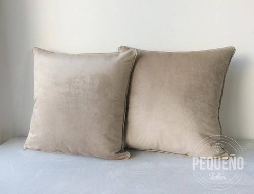 Almohadones Con Funda De Pana 50x50 Cm Pequeño Taller