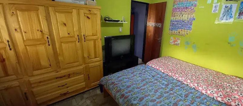 Casa Venta 2 Dormitorios 1 Baño 1 Patio 3 Cocheras 1140 Mts 2 Totales - Lisandro Olmos