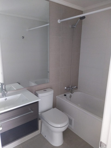 Edificio Av. Recoleta (1 Est. 1 Bod.) Vista Nororiente Piso