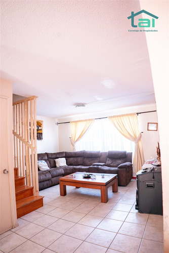 Casa En Venta De 5 Dorm 4 Baños Condominio Sector Norte