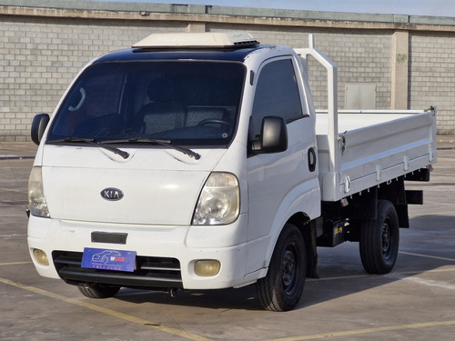 Kia Bongo 2.5 K-2500 4X2 CS TURBO DIESEL 2P MANUAL