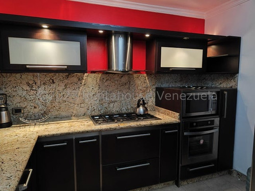 Naudy Escalona & Maribel Morillo Asesores Inmobiliarios De Rentahouse Venden Excelente Casa En Zona Av. Intercomunal De Cabudare