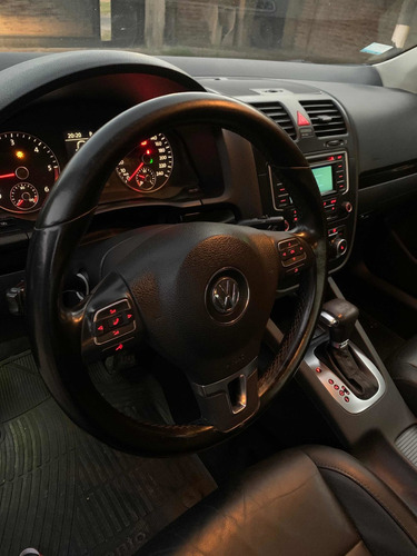 Volkswagen Vento 1.9 I Luxury Dsg 2010