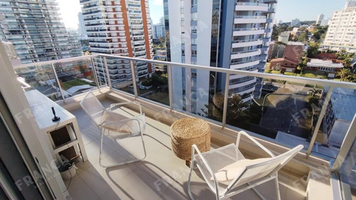 Departamento En Venta En Edifi Arenas Del Mar Punta Del Este (ref: Fro-659)