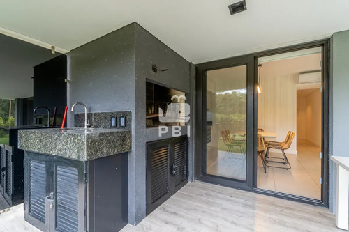 Apartamento En Venta En Solanas Country, Punta Ballena. - Crystal View - Ref : Pbi14795