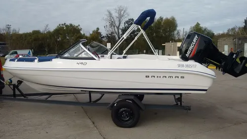 Lancha Bahamas 490 Sport Okm Sin Motor