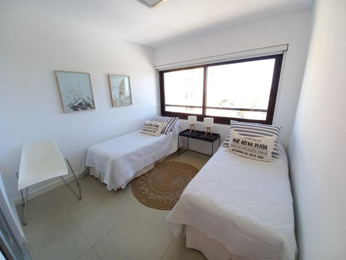 Imagen 5 de 12 de Alq. Temp. 3 Ambientes Para 4 Personas Vista Al Mar Y Al Golf