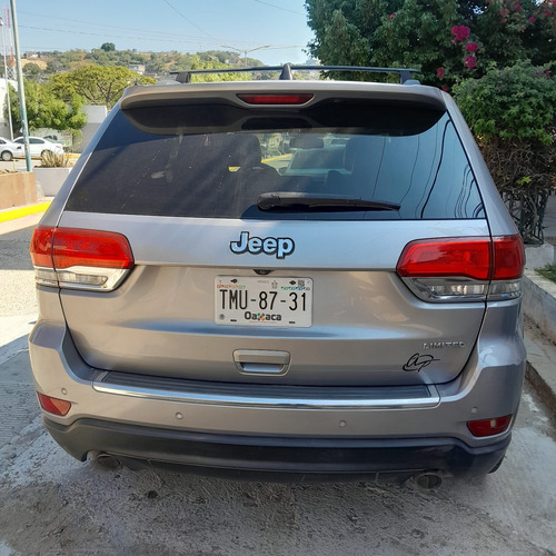 Jeep Grand Cherokee 3.6 Limited Lujo V6 4x2 At