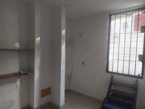 Apto Para Reciclar :: P B + Interior + 2 Dorm + Altillo + Azotea + Sin G C