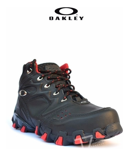 bota oakley cano curto