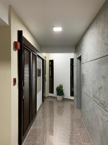 Imagen 3 de 30 de Apartamento Excelente Ubicación Amoblado Negociable