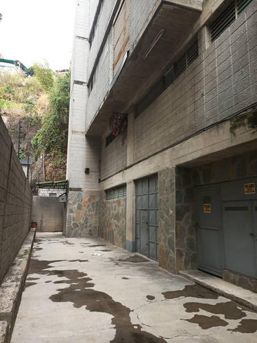 Alquiler Local Industrial Mas Mezzanina En Planta Baja Doble Altura En Palo Verde Tg