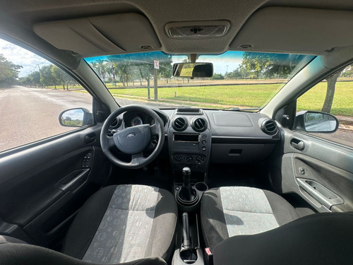 Ford Fiesta 1.0 MPI HATCH 8V FLEX 4P MANUAL
