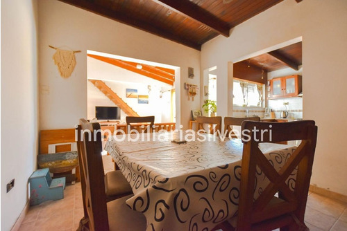 Imagen 15 de 26 de 516 E/ 9 Y 10 Ringuelet - Casa En Venta