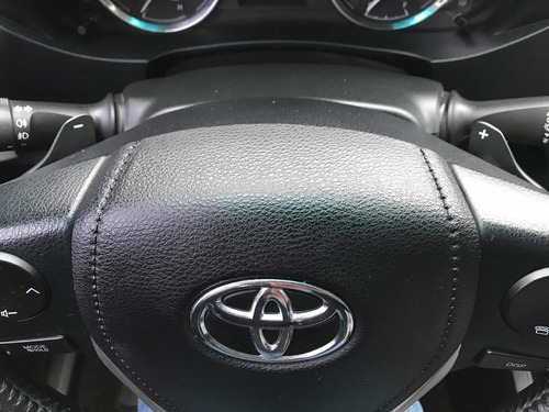 Imagen 11 de 15 de Toyota Corolla 2015 1.8 Xei Cvt Pack 140cv