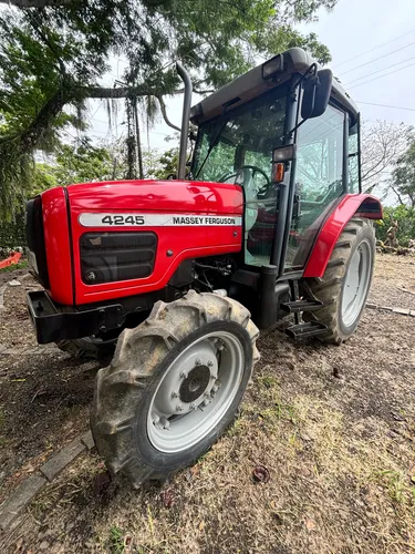 Tractor Massey Ferguson , 1570 Horas De Uso , 100% Original