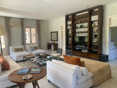 Casa En Venta En Martindale C.c | Vco Propiedades