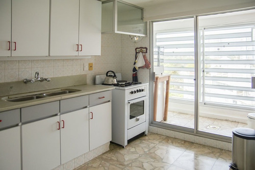 Imagen 12 de 28 de Apartamento En Venta De 3 Dormitorios En Playa Mansa (ref: Lij-5749)
