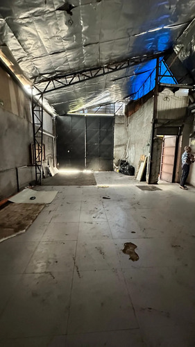Taller 200 Mts. Mapocho Arriendo