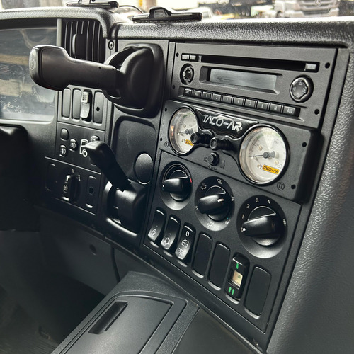 Scania P360 4x2 2014 Automática