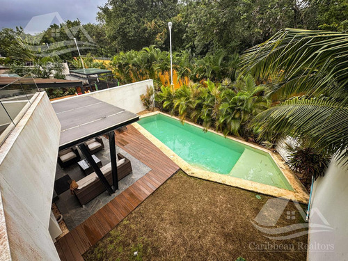 Casa En Venta En Lagos Del Sol Cancun