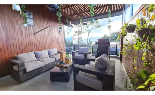Vendo Casa En El Poblado, San Lucas