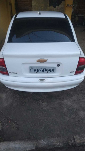 Chevrolet Corsa Classic 2008 1.0 Life Flex Power 4p