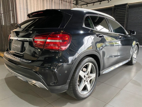 Imagen 8 de 15 de Mercedes Benz Gla 250 Sport 2018 Negro